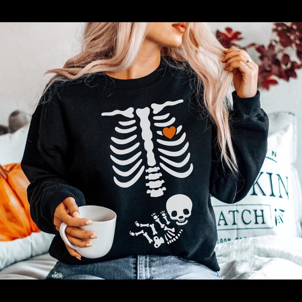 Halloween pregnancy sweatshirt.
